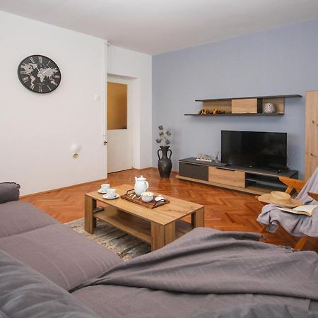 Apartman Nonno Pula Buitenkant foto
